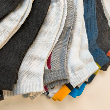 10/20/30 Pairs Random Men Socks Fashionable Letter Stripes Comfortable Breathable Sweat Absorbing Sports and Casual Ankle Socks