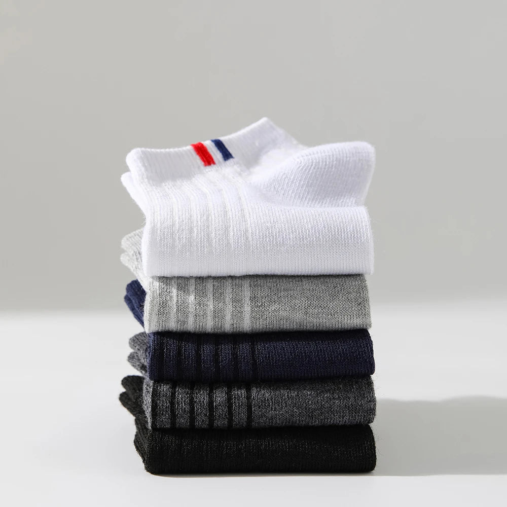 10/20/30 Pairs Random Men Socks Fashionable Letter Stripes Comfortable Breathable Sweat Absorbing Sports and Casual Ankle Socks