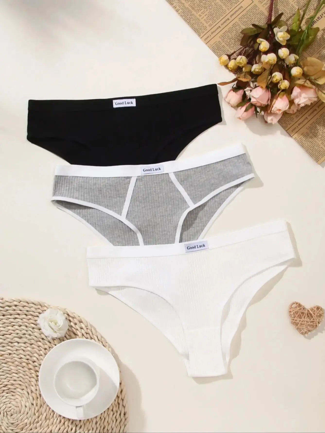 3 pairs of mixed black and white grey base all comfy briefs briefs girls cotton large size underwear