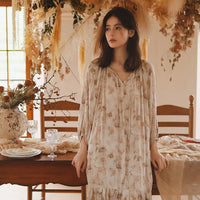 2024 Spring Satin Sleep Dress Elegant and Elegant Printed Backless Pullover Long Sleeved Nightwear for Women's Home Sleepwear