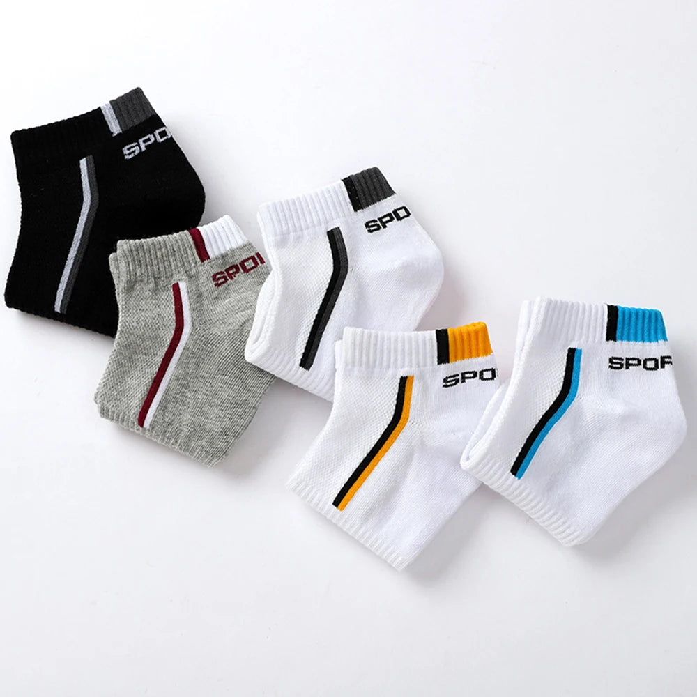 10/20/30 Pairs Random Men Socks Fashionable Letter Stripes Comfortable Breathable Sweat Absorbing Sports and Casual Ankle Socks