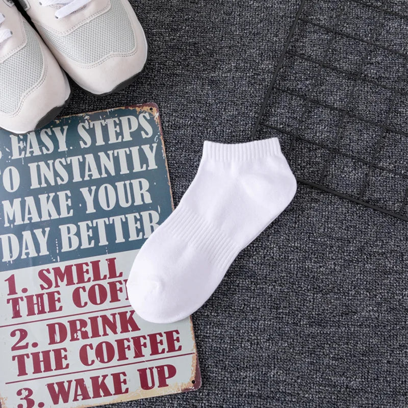 5pairs 2026 NO MOQ Custom Embroidered Mens Crew Unisex Basketball Sport Cotton Logo Socks Men With Logo